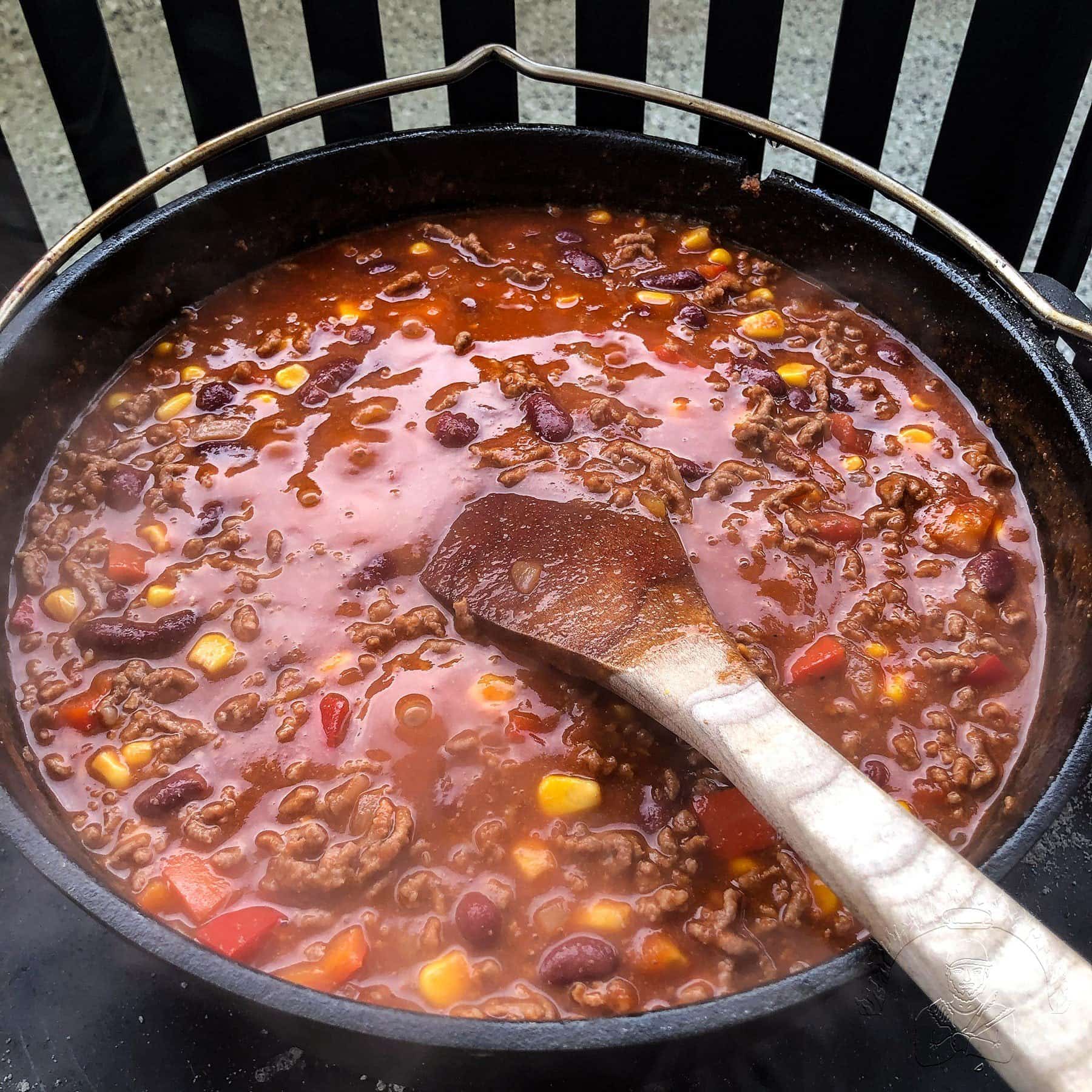 Chili Con Carne im Dutch Oven | GG-grillen.de