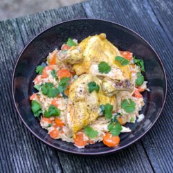 Curry-Reispfanne-mit-Maishähnchen-Q