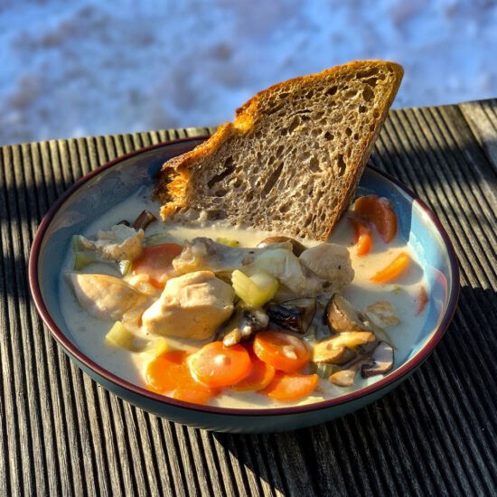 Hähnchen Eintopf nach Coq au Riesling Art