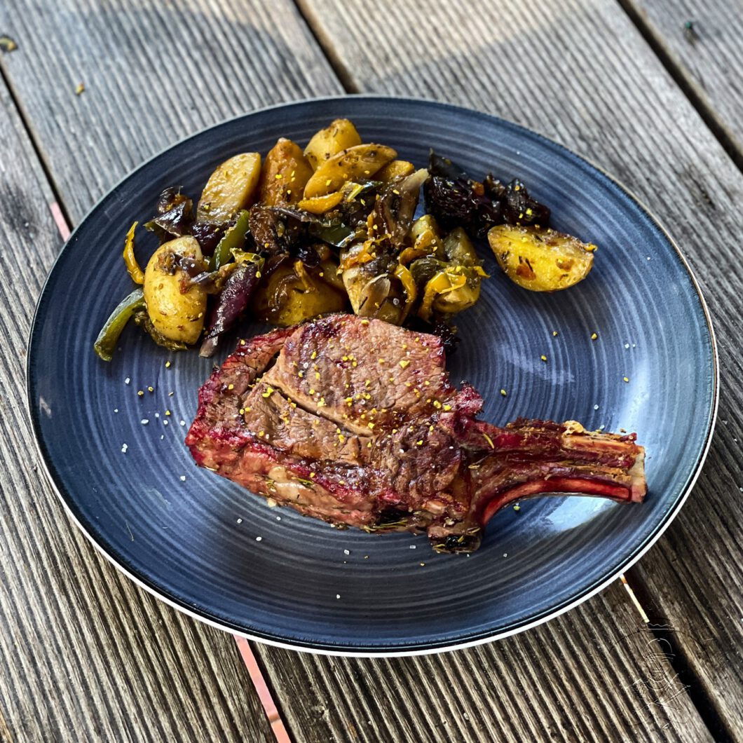 Kalbskarree mit Schmorgemüse - GG-Grillen