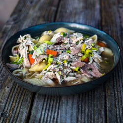 Hühnersuppe wie bei Omi