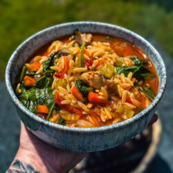 Orzo Eintopf mit Pollo Fino