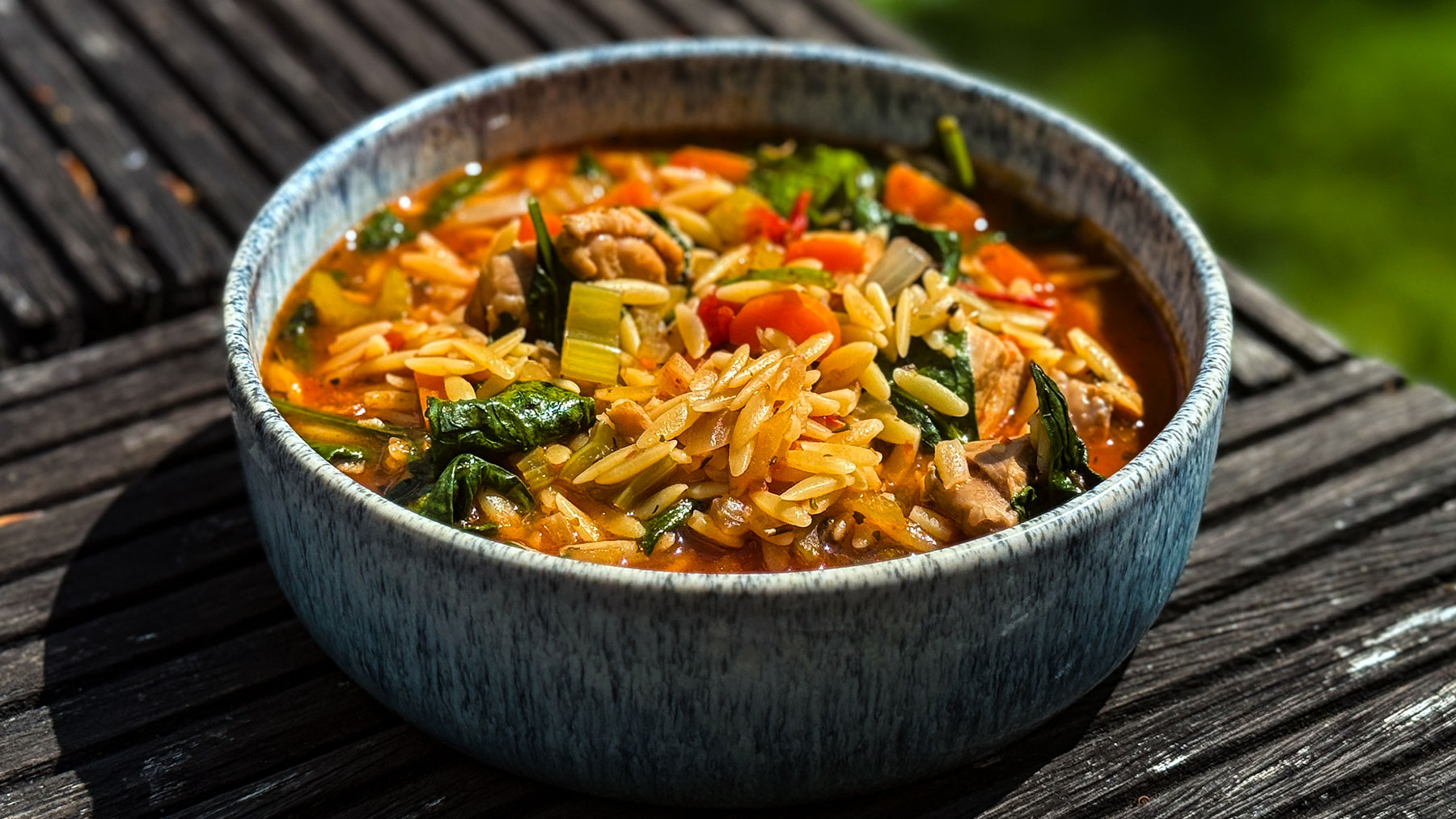 Orzo Eintopf mit Pollo Fino
